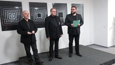  ,,Montezuma gra w kwadraty'' - fotorelacja z wernisażu wystawy Stanisława Olesi...